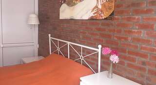 Гостиница Hostel Aksay Аксай Двухместный номер с 1 кроватью и собственной ванной комнатой-5